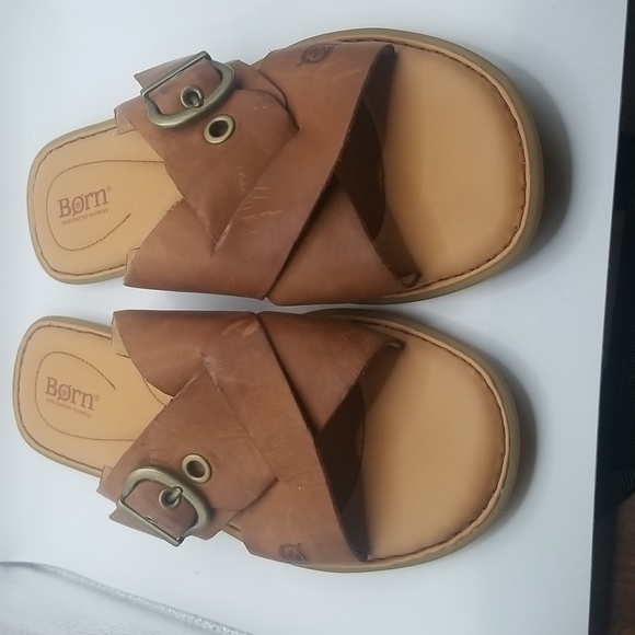 Born sandals - Picture 2 of 3